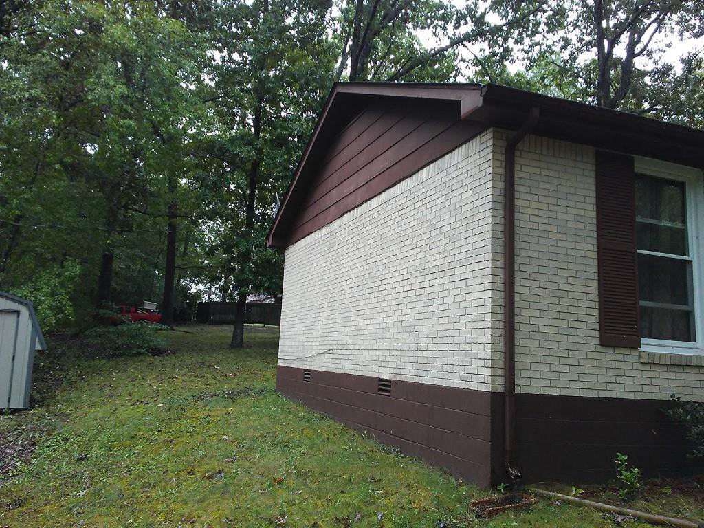 100 Burnett Road Dickson, TN 37055 - Photo 4 of 23 left side