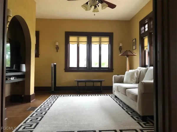 $831,000 | 1249 Osceola Drive, Fort Myers, FL 33901