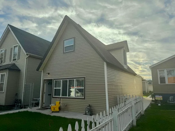 $200,900 | 13226 South Houston Avenue, Chicago, IL 60633