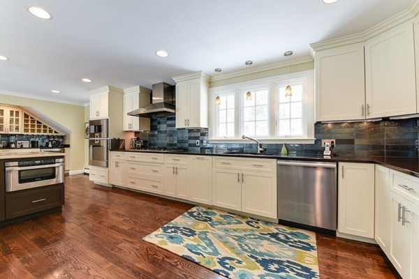 16 Barnstable Road Wellesley, MA 02481 - Photo 5 of 18