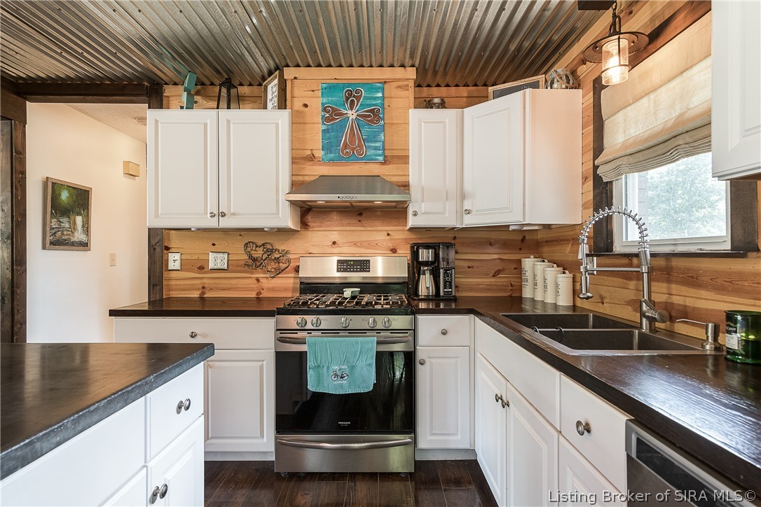 23108 Daisy Hill Road Borden, IN 47106 - Photo 12 of 32
