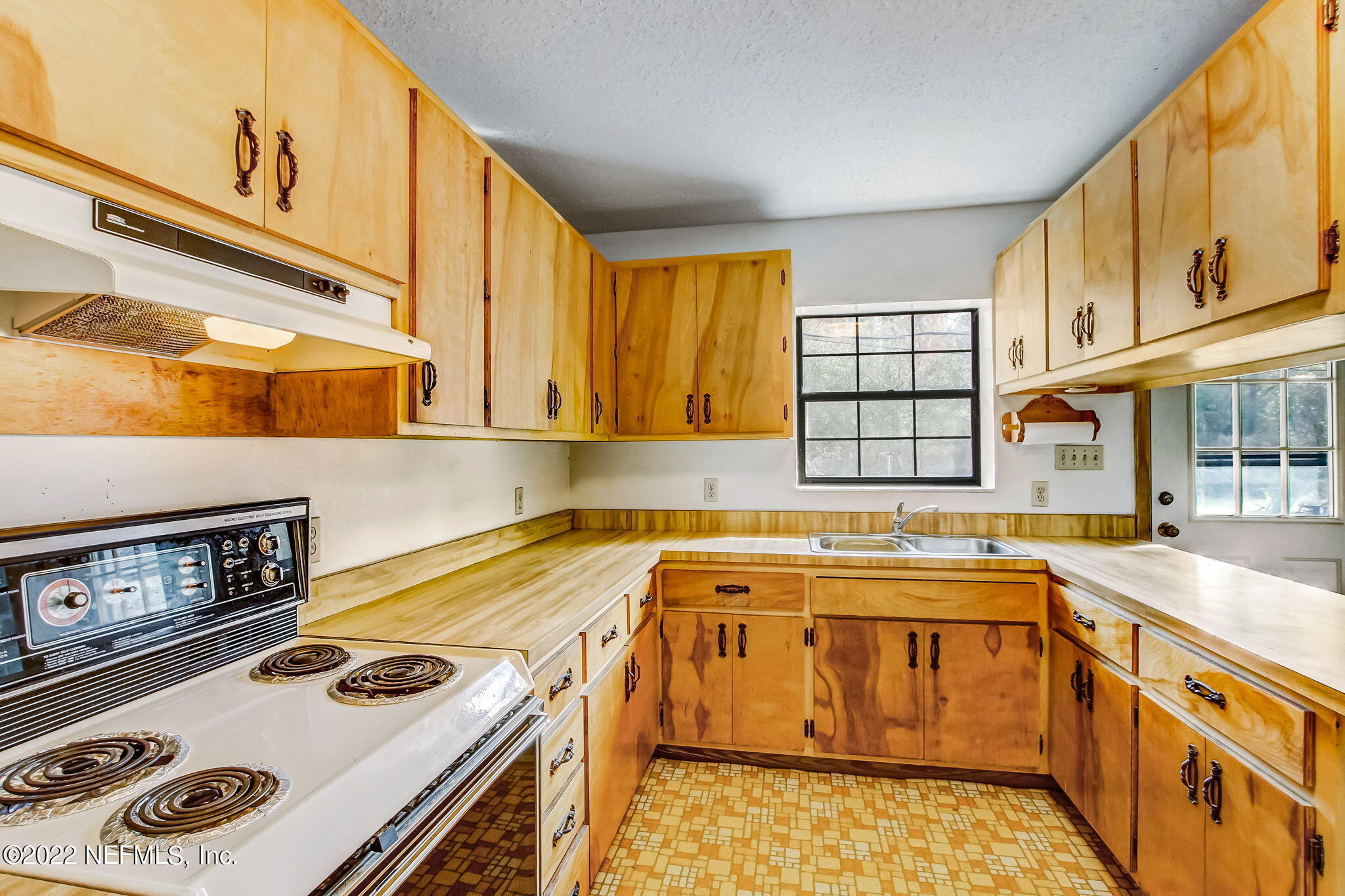 5665 Maverick Road Middleburg, FL 32068 - Photo 11 of 46 Kitchen