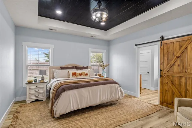 $328,000 | 2706 Town Drive, Mountain Grove, MO 65711