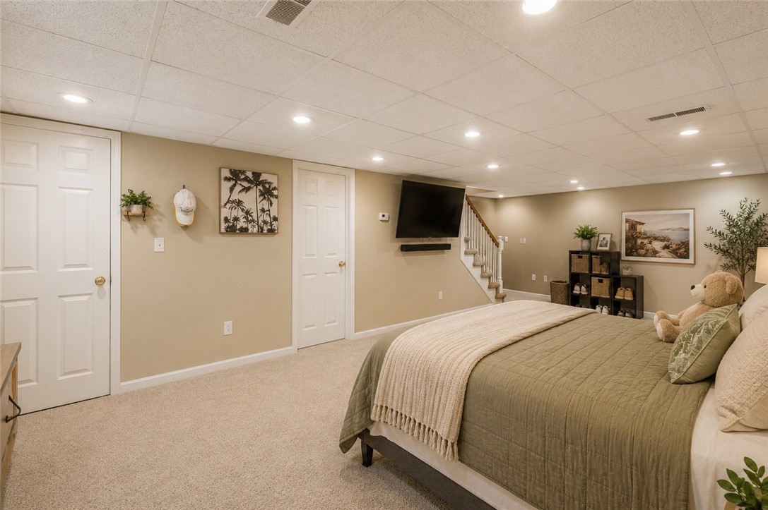 115 Castle Rocks Road Warwick, RI 02886 - Photo 25 of 40