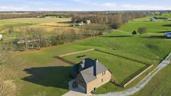 $710,000 | 2908 Gunn Road, Springfield, TN 37172