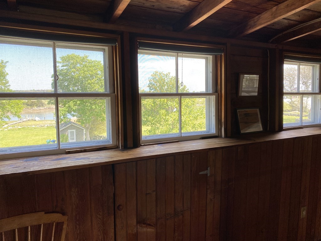 2004 Main Road Westport, MA 02791 - Photo 15 of 20