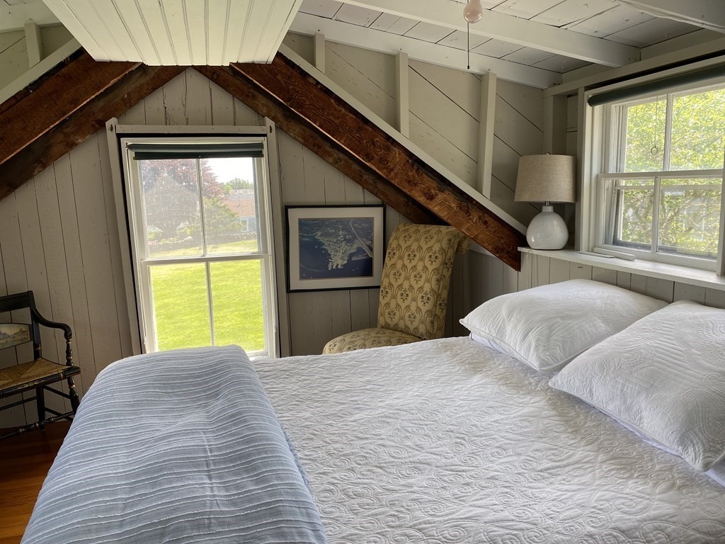 2004 Main Road Westport, MA 02791 - Photo 16 of 20