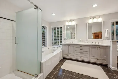 $2,895,000 | 2220 Grove Street, Sonoma, CA 95476