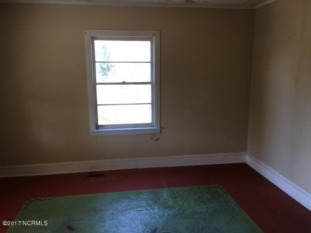 12 Hazel Wood Road Willard, NC 28478 - Photo 2 of 9 BED1
