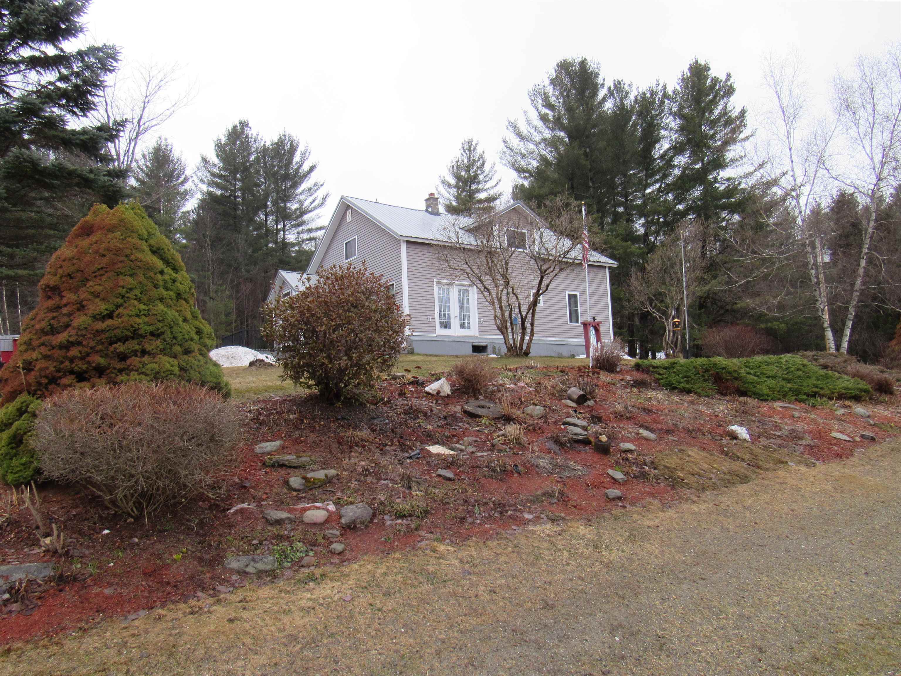 1901 Cross Road Jay, VT 05859 - Photo 8 of 53