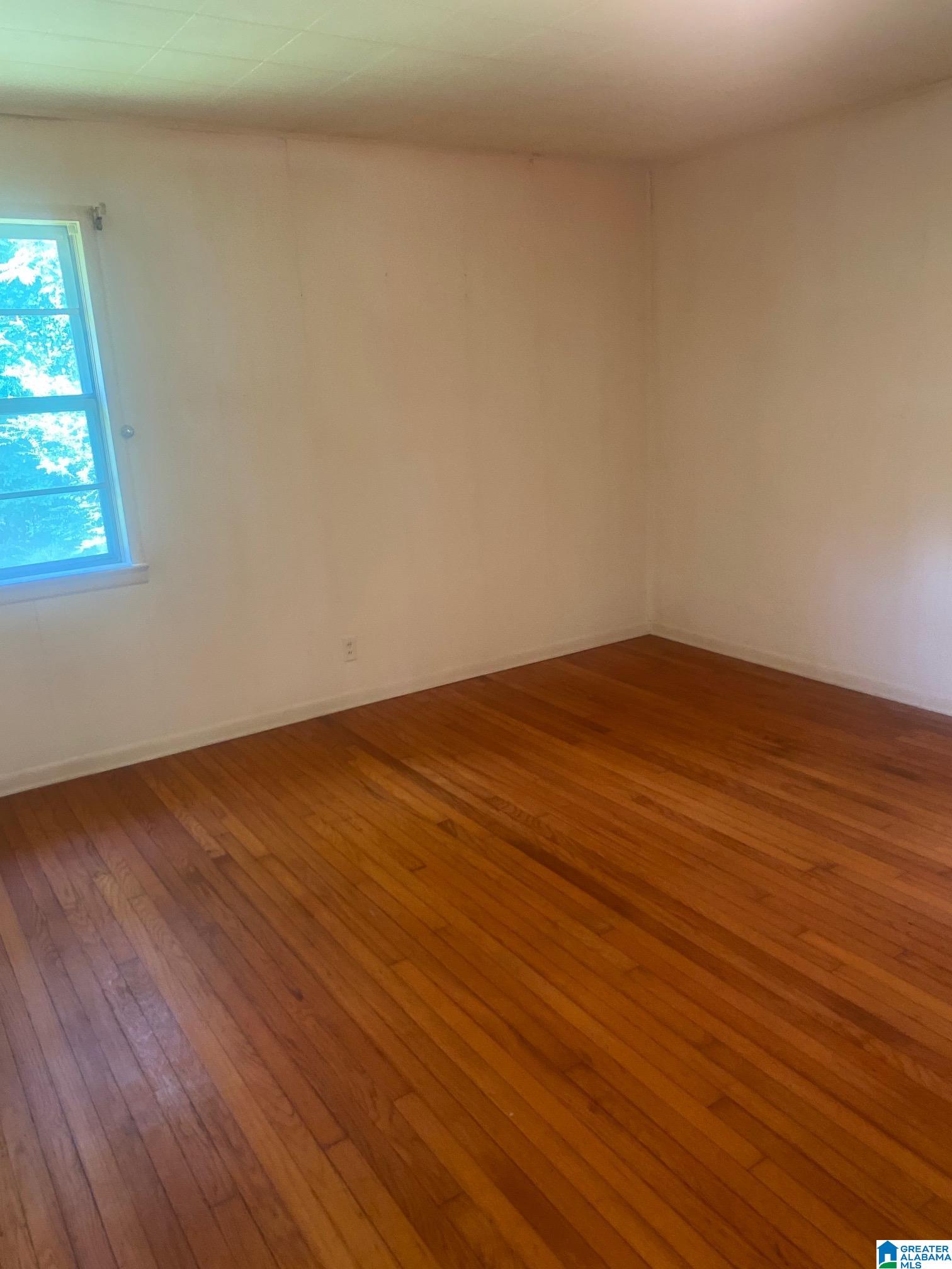 651 9th Street Southwest Alabaster, AL 35007 - Photo 6 of 18