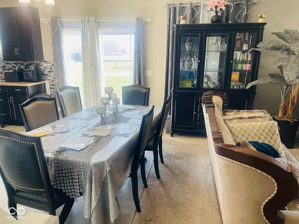 $400,000 | 1796 Doncaster Drive, Avon, IN 46123