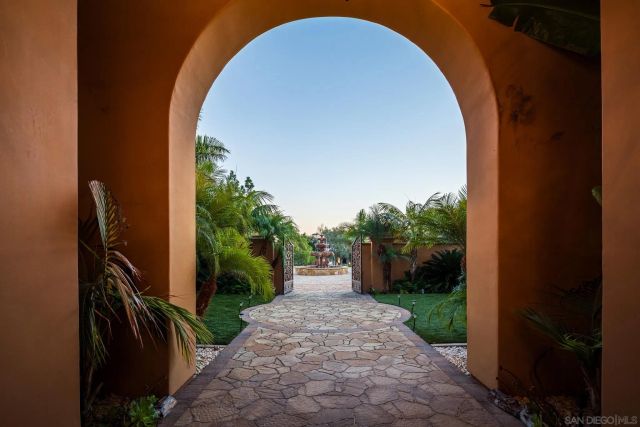 $11,500,000 | 4760 Rancho Del Mar Trail, San Diego, CA 92130