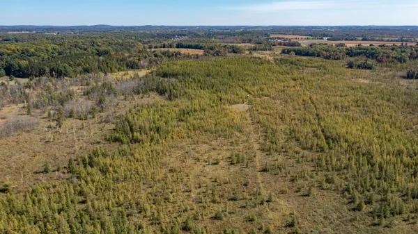 $484,000 | E3759 Highway 161, Iola, WI 54945