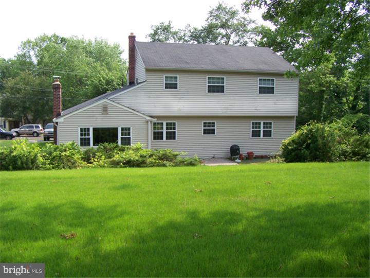633 Meadowlark Road Audubon, PA 19403 - Photo 16 of 17 Exterior Back