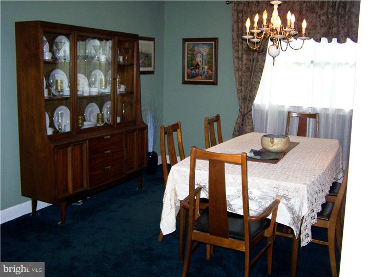 633 Meadowlark Road Audubon, PA 19403 - Photo 8 of 17 Dining Room