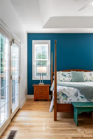 $695,000 | 305 Woodview Court, Fletcher, NC 28732