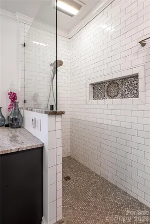 $695,000 | 305 Woodview Court, Fletcher, NC 28732