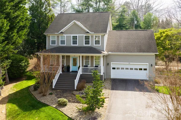 $695,000 | 305 Woodview Court, Fletcher, NC 28732