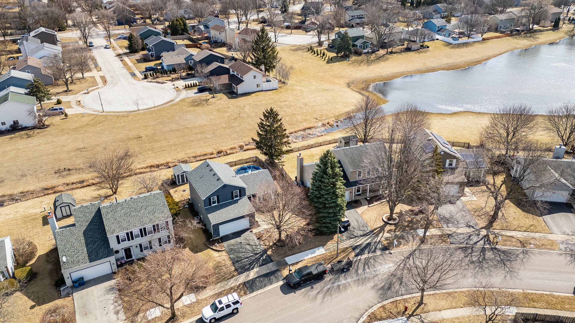 1400 Bar Harbour Road Aurora, IL 60504 - Photo 24 of 25 an aerial view of residential houses with outdoor space