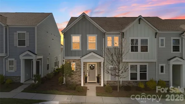 $425,000 | 545 Morrows Turnout Way, Pineville, NC 28134