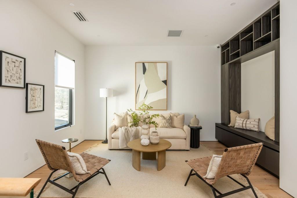 1127 Wimberly Road Northeast Atlanta, GA 30319 - Photo 24 of 37 a living room with furniture and wooden floor