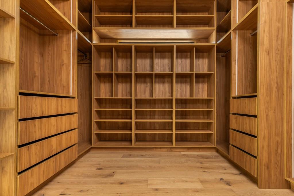 1127 Wimberly Road Northeast Atlanta, GA 30319 - Photo 31 of 37 a view of an empty room with a empty space