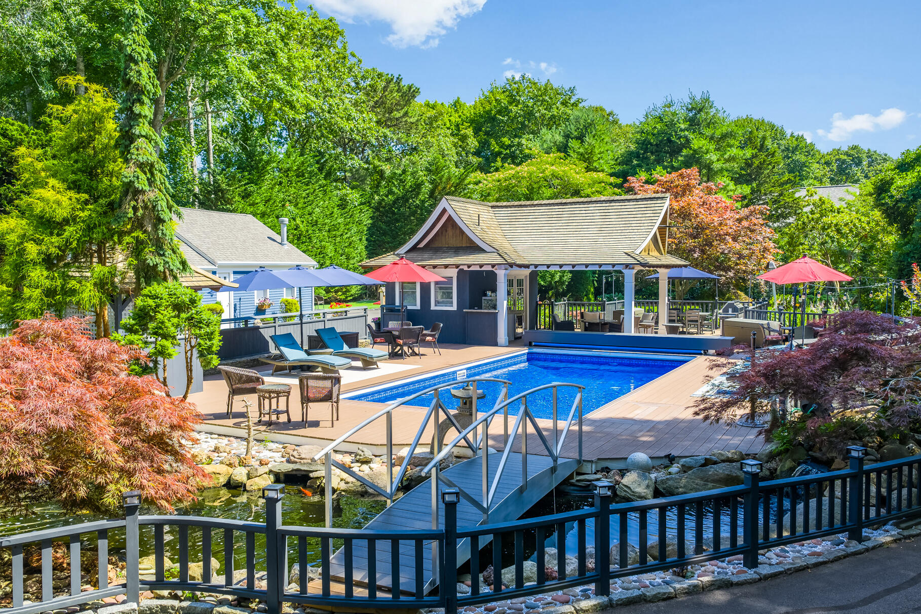 72 River Road Marstons Mills, MA 02648 - Photo 3 of 65 Oasis