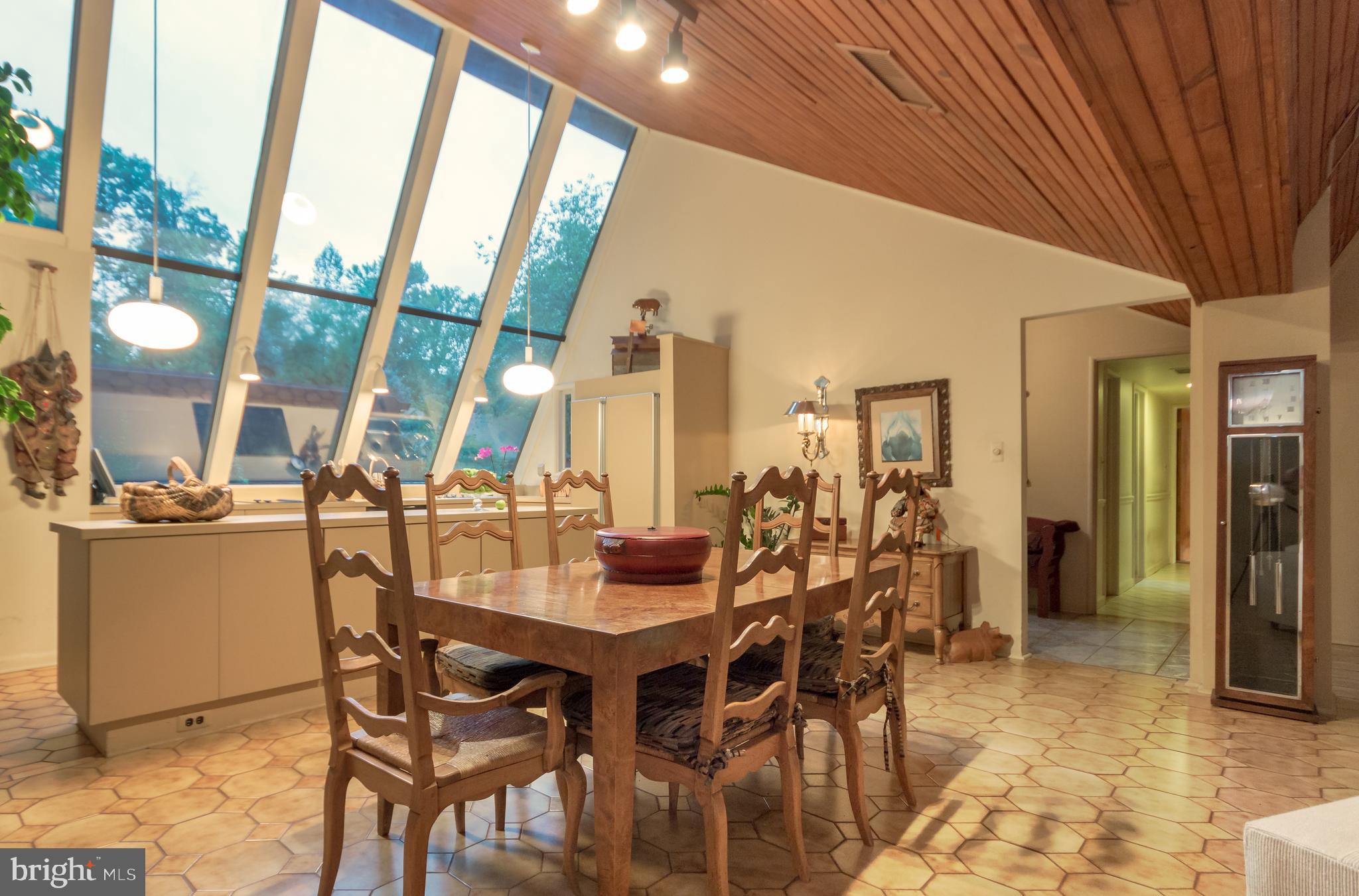 331 State Road Princeton, NJ 08540 - Photo 4 of 36