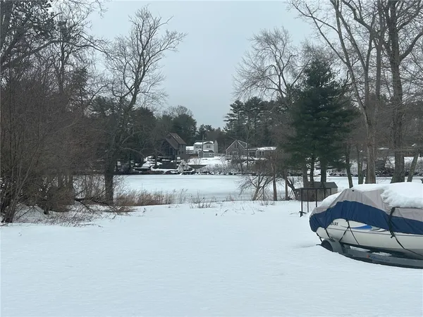 $299,000 | 30 Pine Tree Road, Coventry, RI 02816