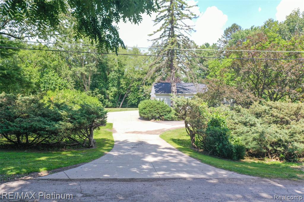 205 Jayne Road Fenton, MI 48430 - Photo 18 of 44