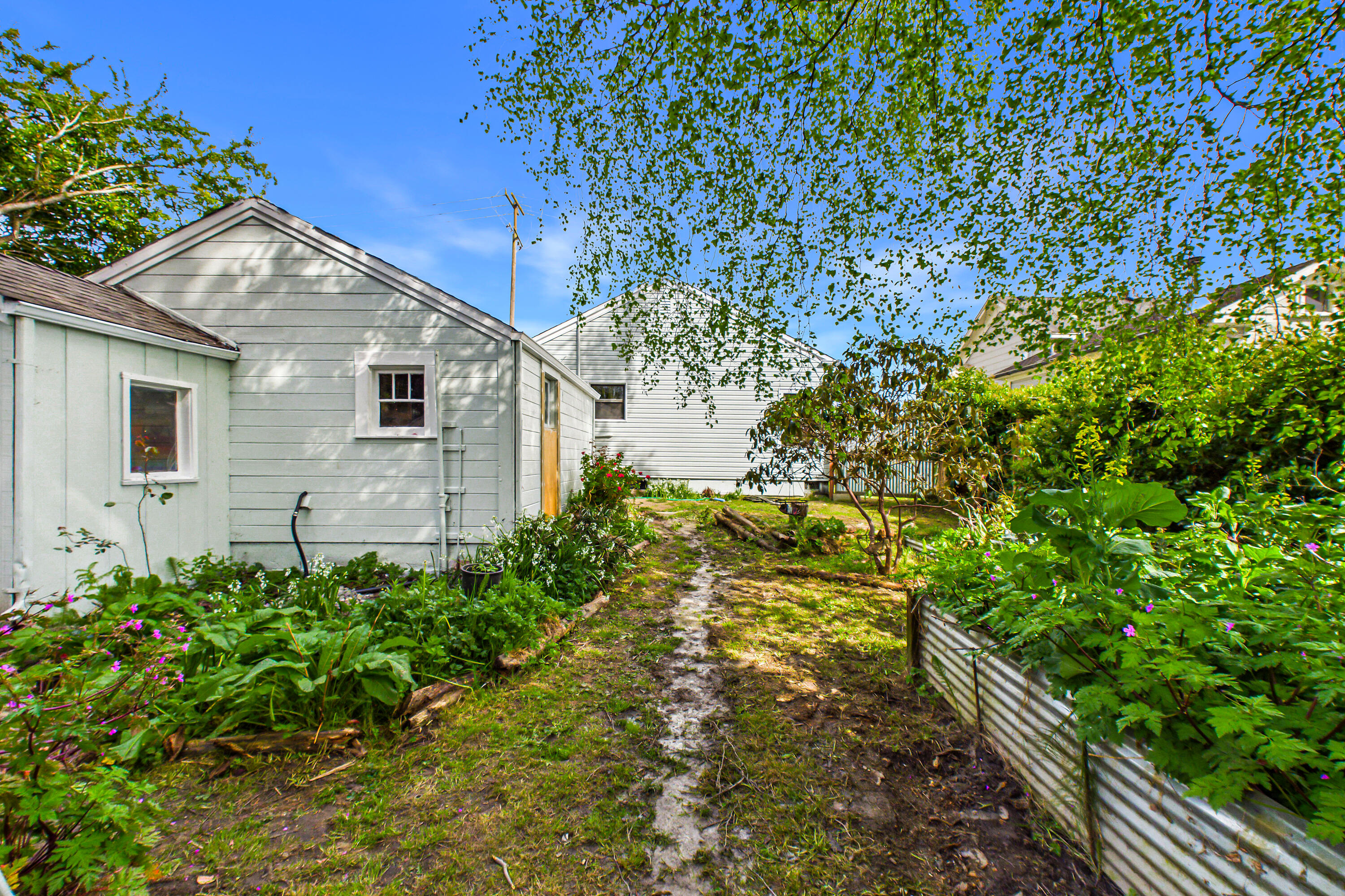 369 H Street Arcata, CA 95521 - Photo 33 of 36