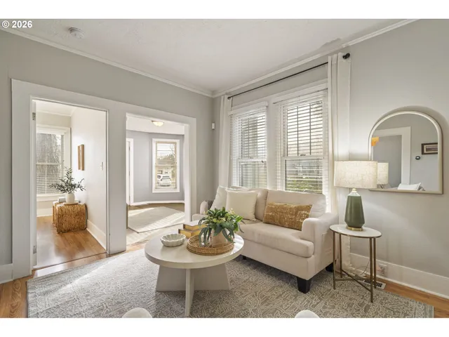 $449,000 | 7035 North Catlin Avenue, Portland, OR 97203