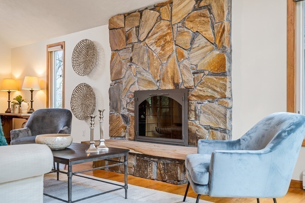 17 Valley Road Sharon, MA 02067 - Photo 7 of 32 Gallery Image 7
