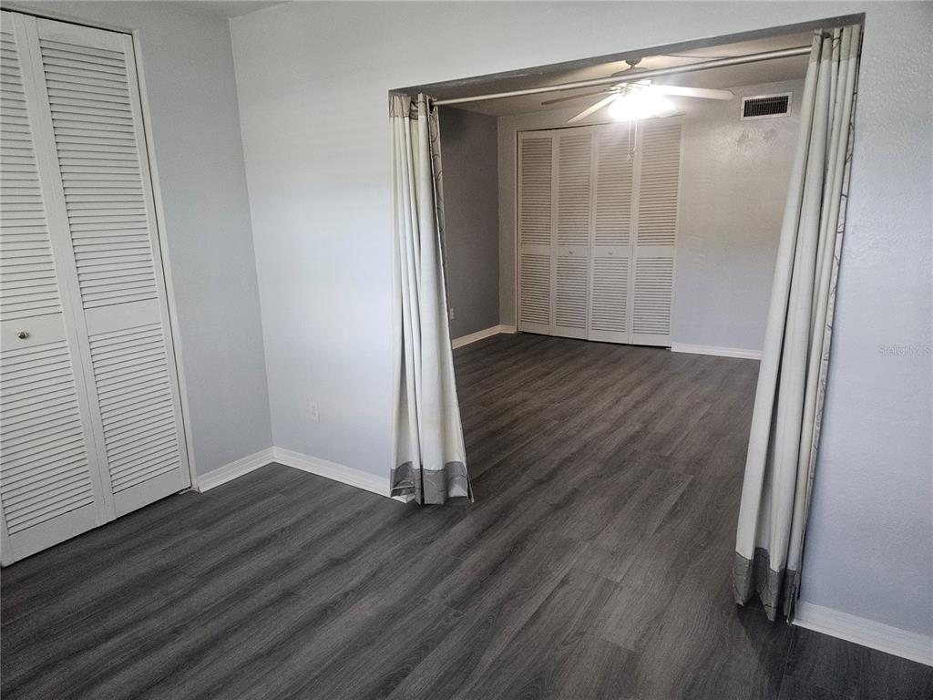 4565 Duhme Road, Unit 207 St. Petersburg, FL 33708 - Photo 8 of 9