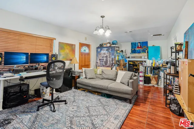 $1,299,000 | 1158 North Kenmore Avenue, Los Angeles, CA 90029