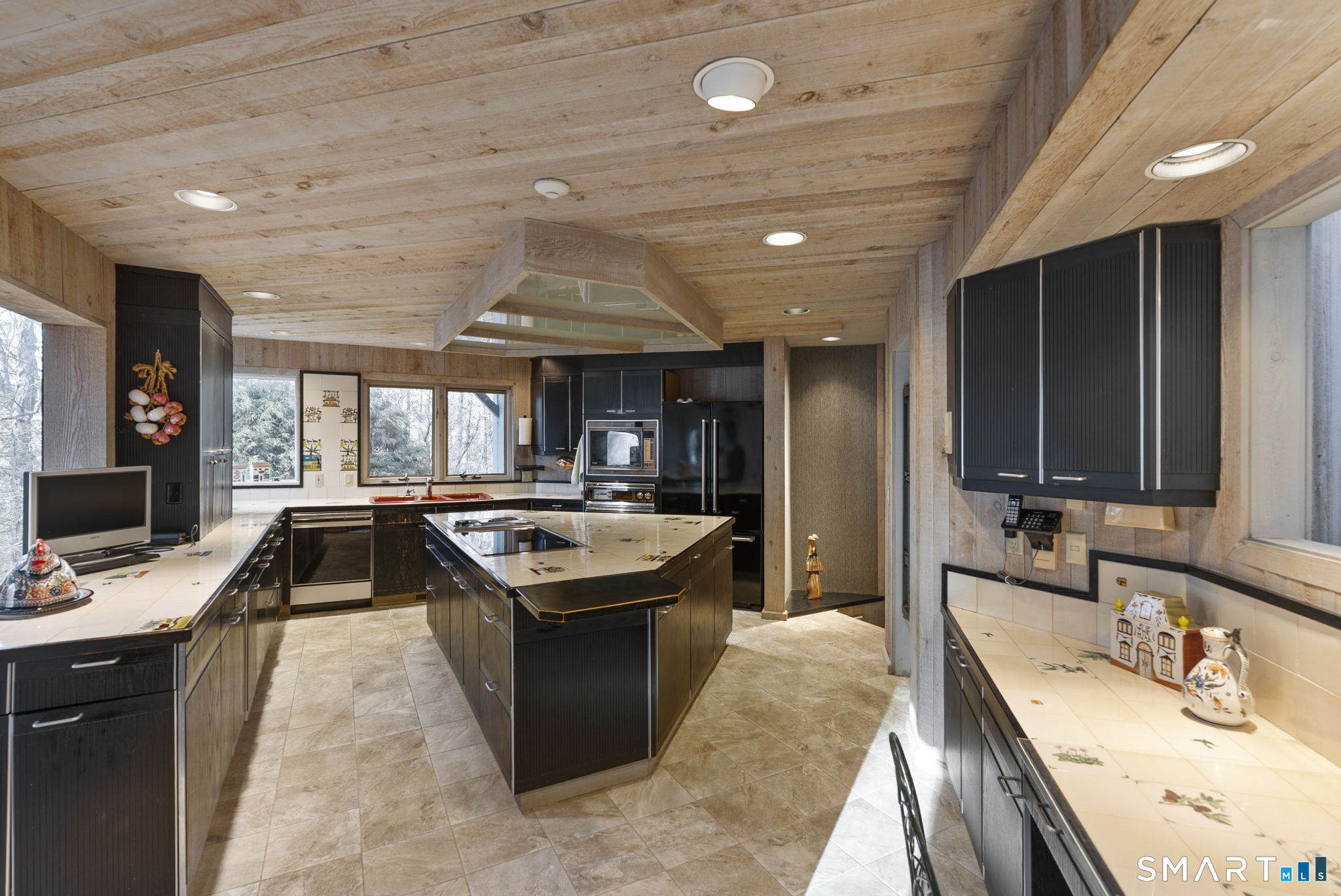 411 Cherry Brook Road Canton, CT 06019 - Photo 31 of 40