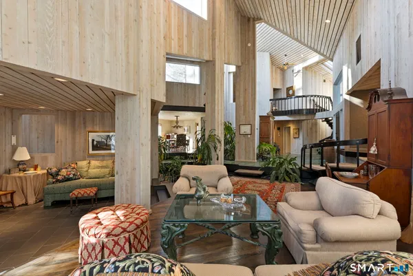 $899,000 | 411 Cherry Brook Road, Canton, CT 06019