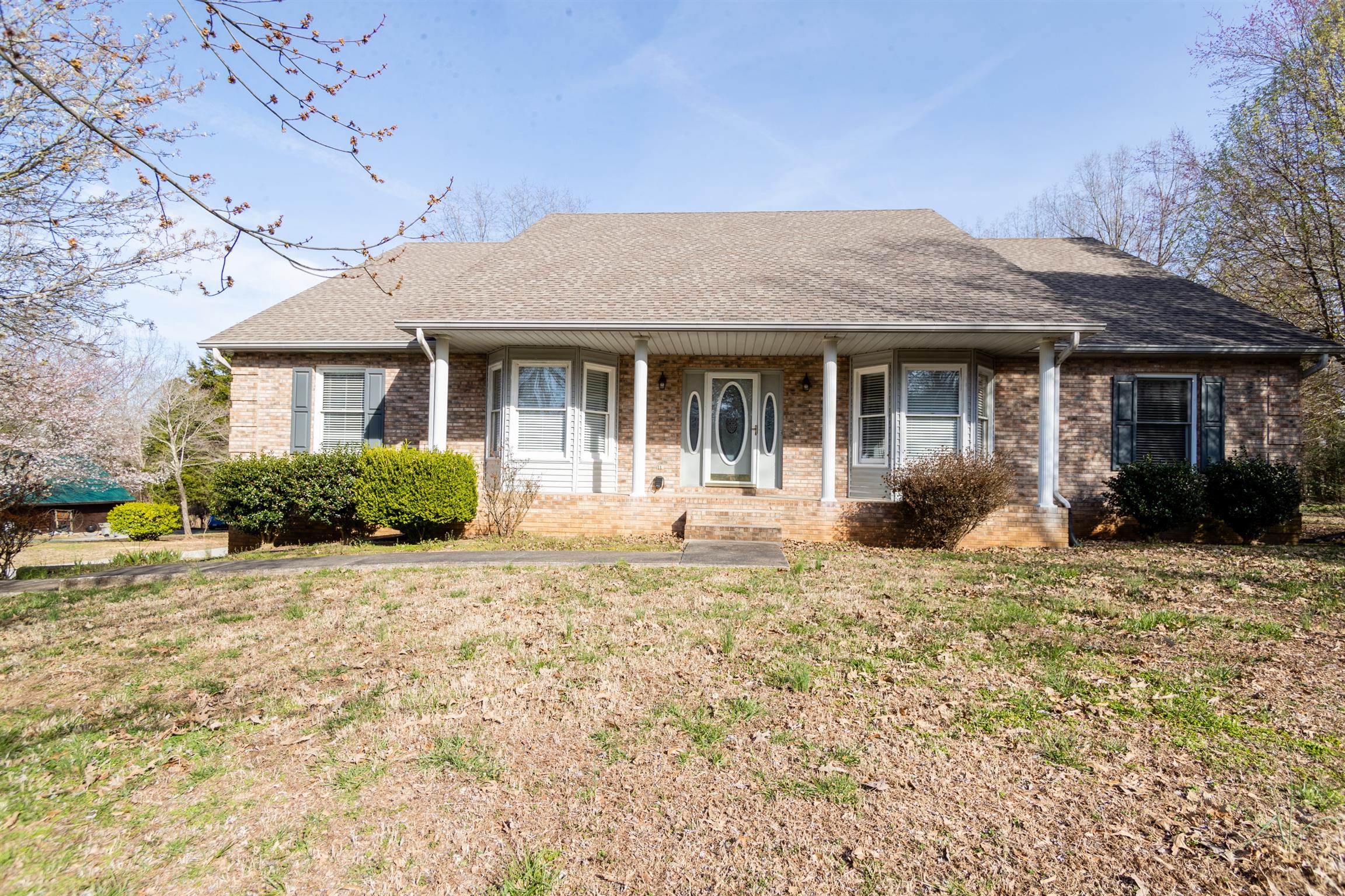 2009 Cherokee Trail Springfield, TN 37172 - Photo 5 of 30 a front view of a house with a small yard