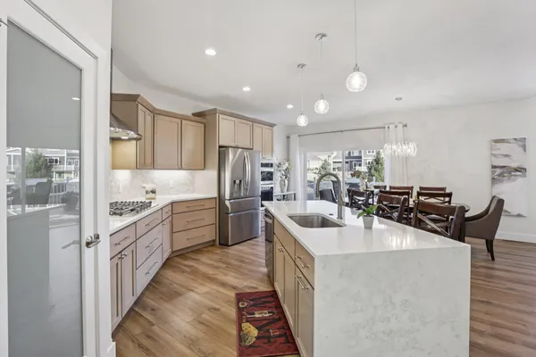 $925,000 | 6682 Morning Dew Lane, Windsor, WI 53590