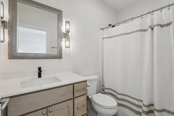 $925,000 | 6682 Morning Dew Lane, Windsor, WI 53590