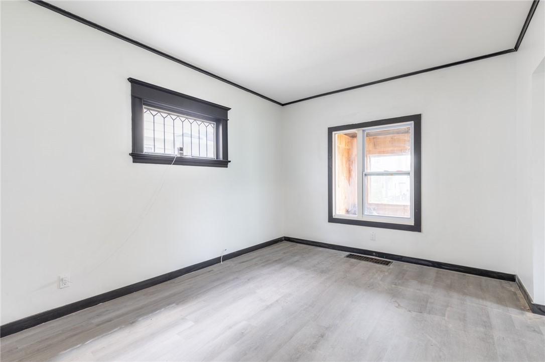 946 Ave D Rochester, NY 14621 - Photo 11 of 41