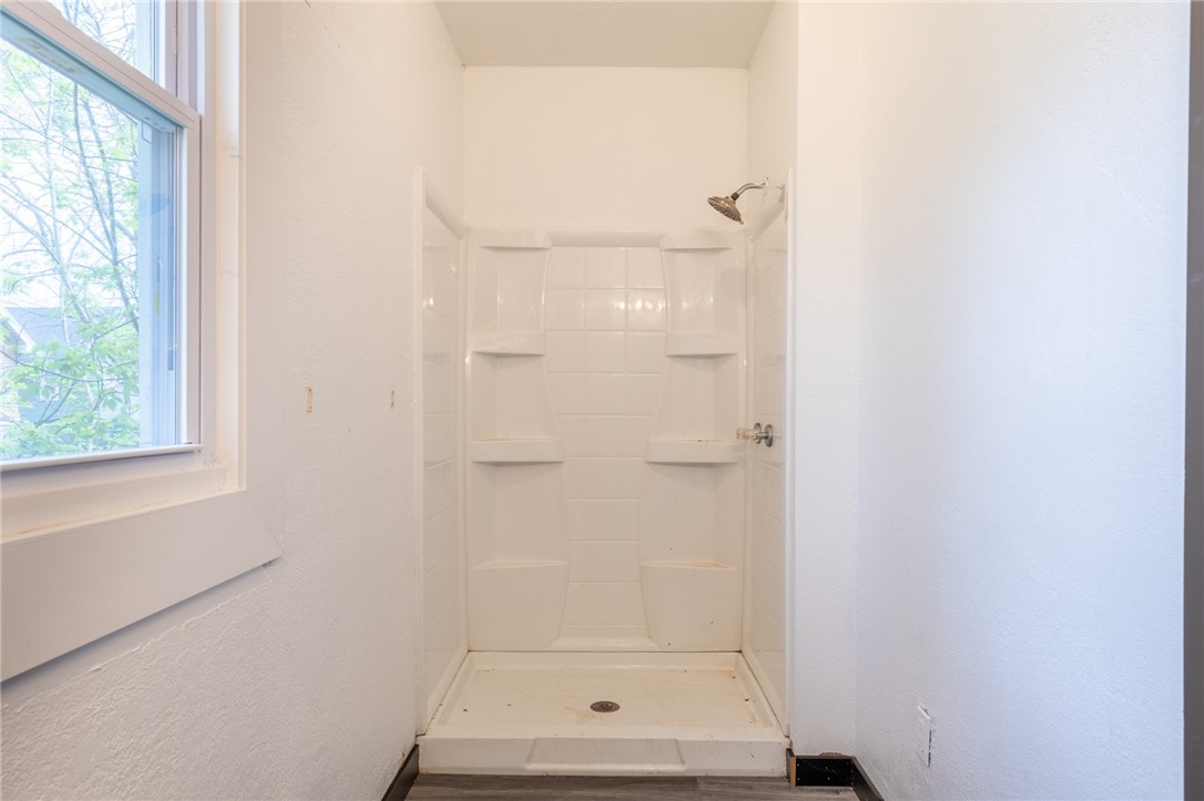 946 Ave D Rochester, NY 14621 - Photo 21 of 41