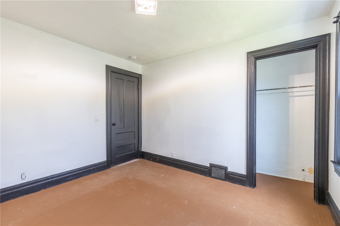 946 Ave D Rochester, NY 14621 - Photo 27 of 41