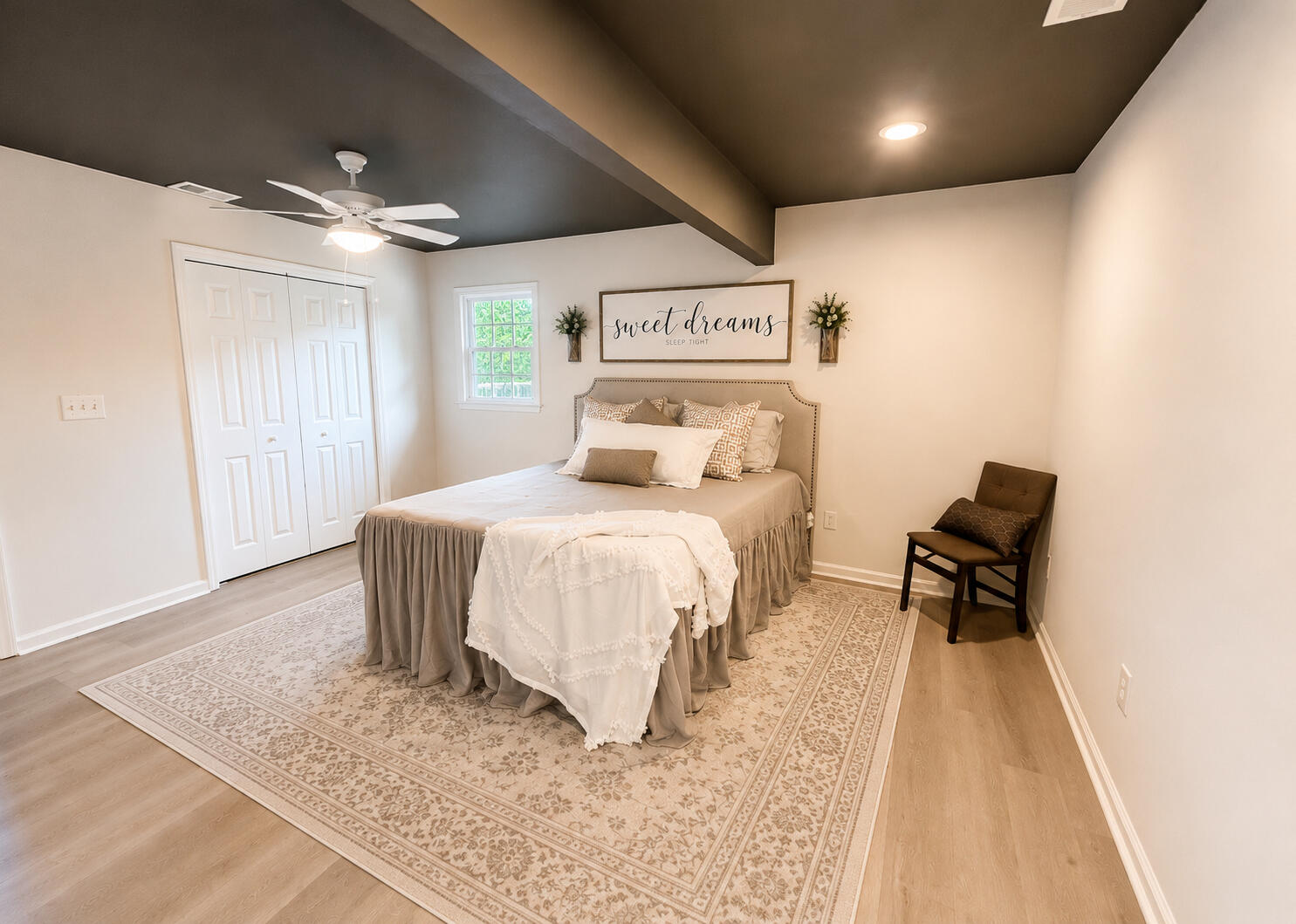 134 Wells Circle St. Stephen, SC 29479 - Photo 11 of 26 Owner Suite 3