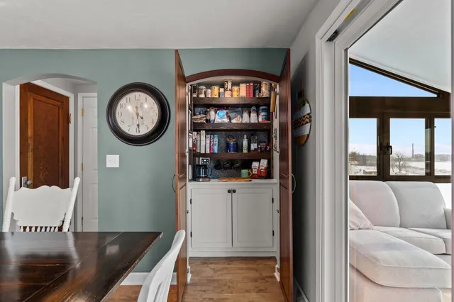 $369,900 | 111 Canal Street, Little Chute, WI 54140