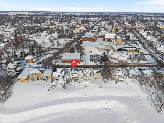 $369,900 | 111 Canal Street, Little Chute, WI 54140