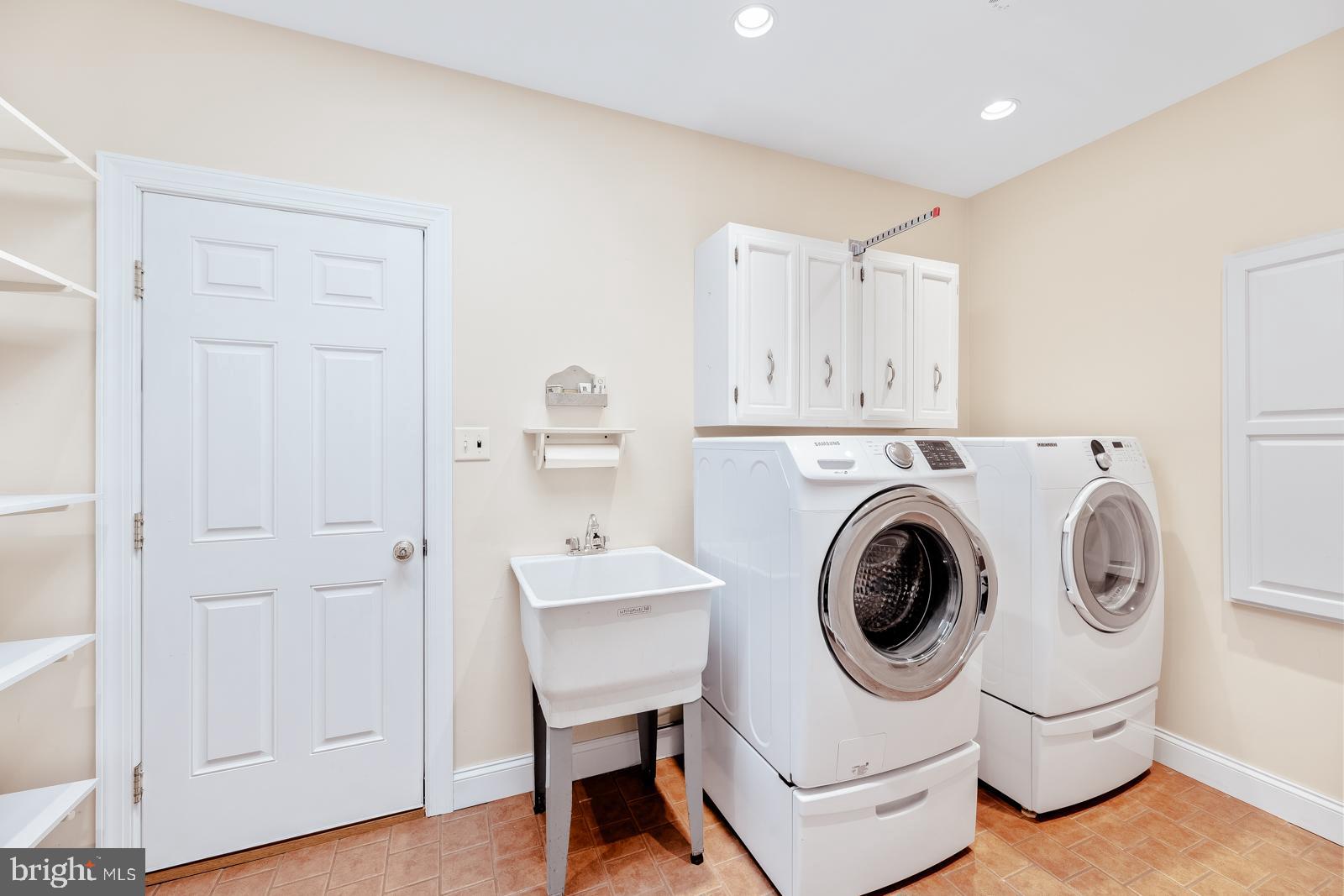44 Buck Road Warrington, PA 18976 - Photo 16 of 45 Laundry Room off the Kitchen
