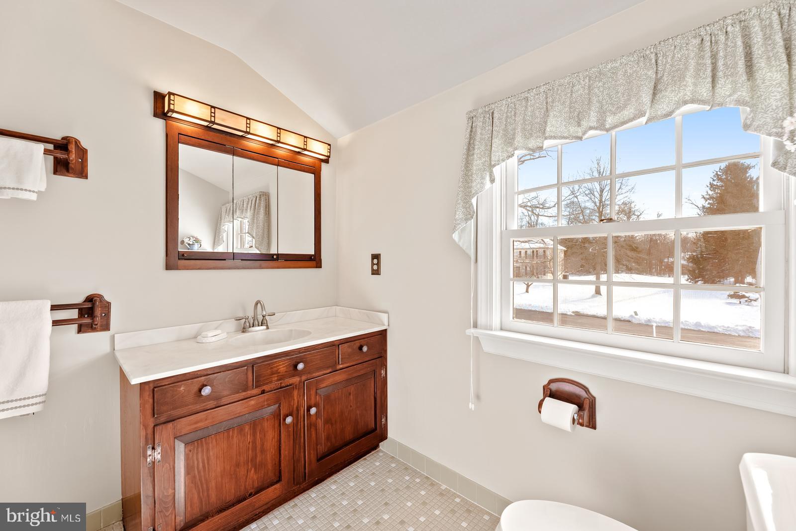 44 Buck Road Warrington, PA 18976 - Photo 29 of 45 Hall Bath