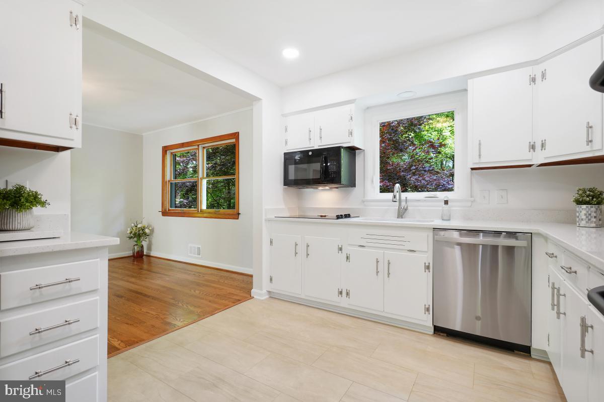 1912 Norvale Road Silver Spring, MD 20906 - Photo 14 of 33 Kitchen Open to Dining